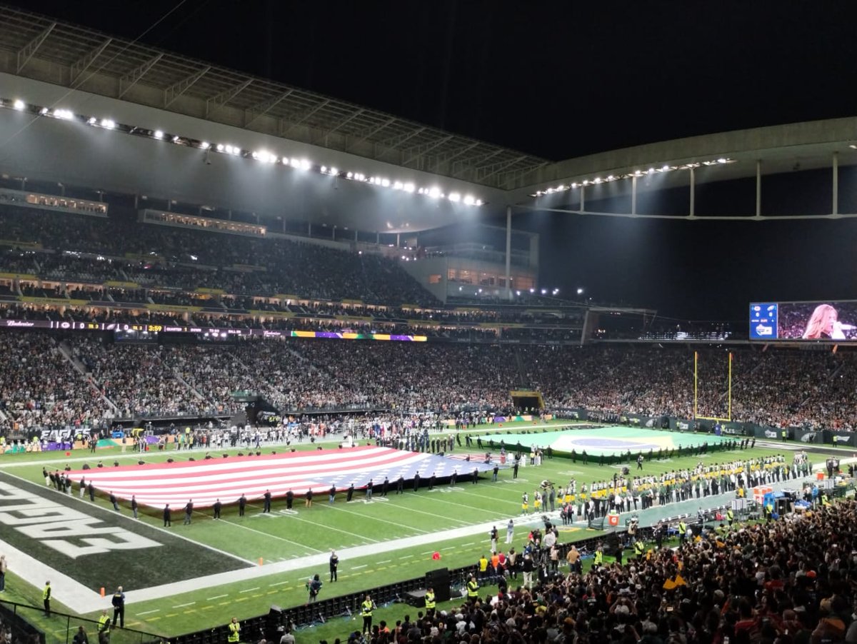 Philadelphia Eagles players during an NFL game in Sao Paulo