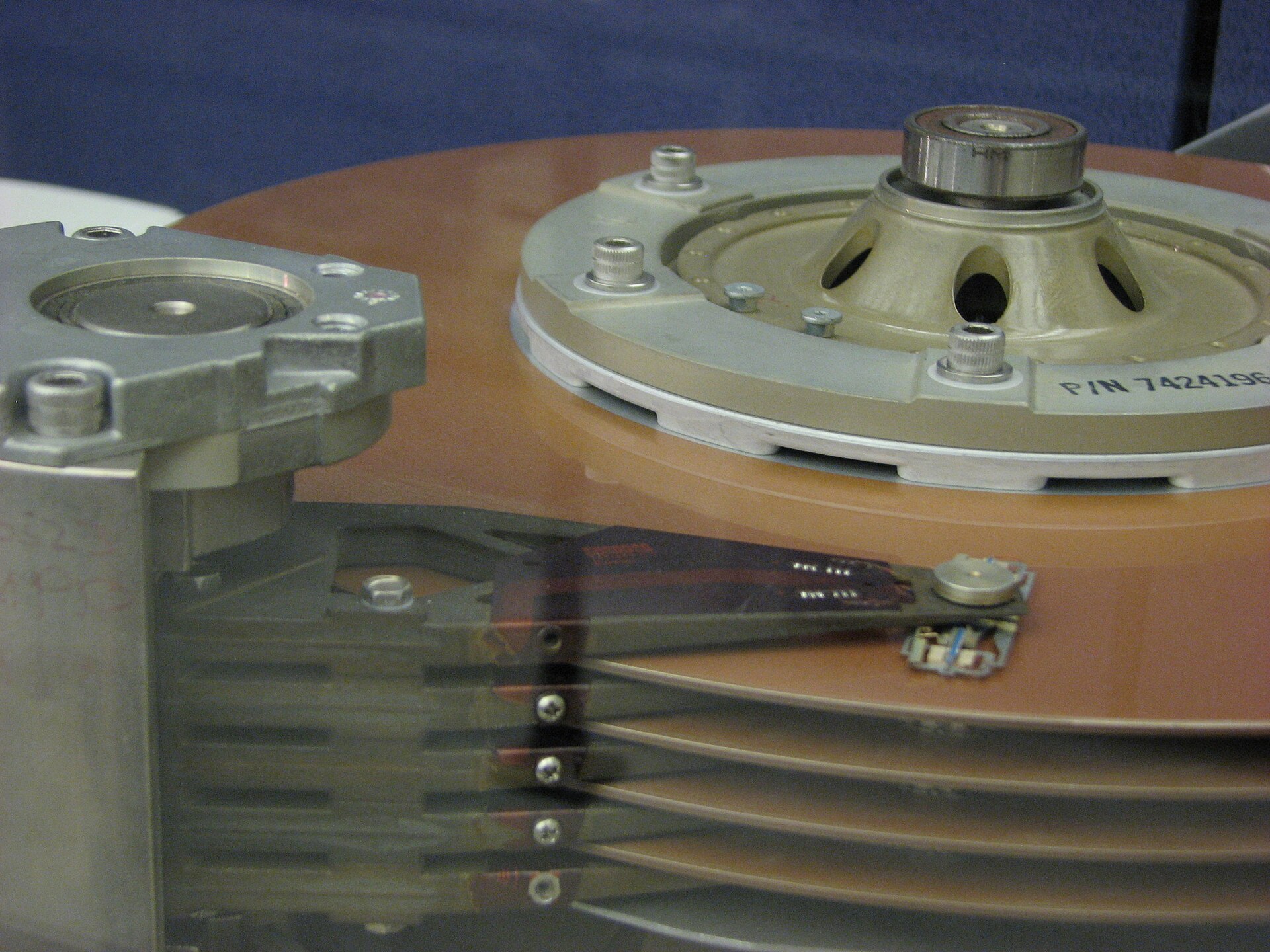 Reading APFS and HFS Drives in Windows, Explained